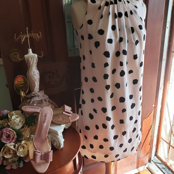 LOFT DRESS - Picture 2 of 11